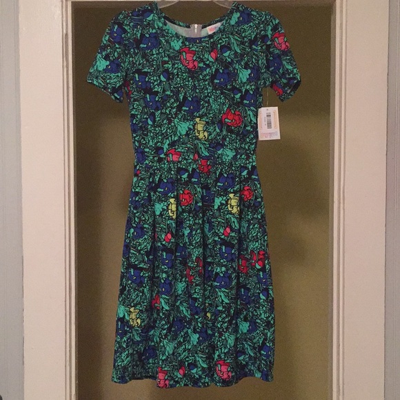LuLaRoe Dresses & Skirts - 🆕LuLaRoe•Amelia (NWT)